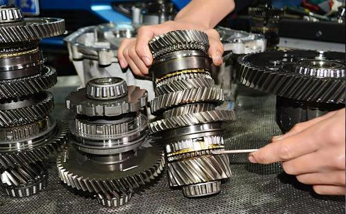齿轮厂家需要严格执行齿轮的技术标准